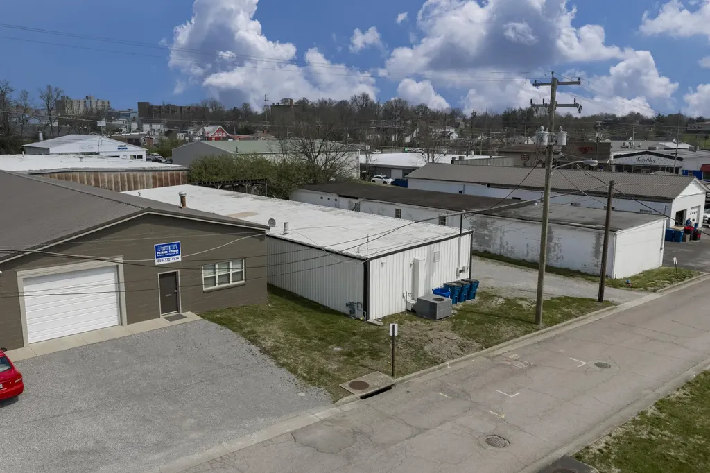 422 Fryes Lane Danville KY 40422