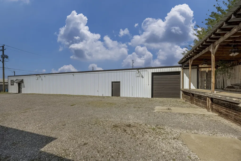 422 Fryes Lane Danville KY 40422