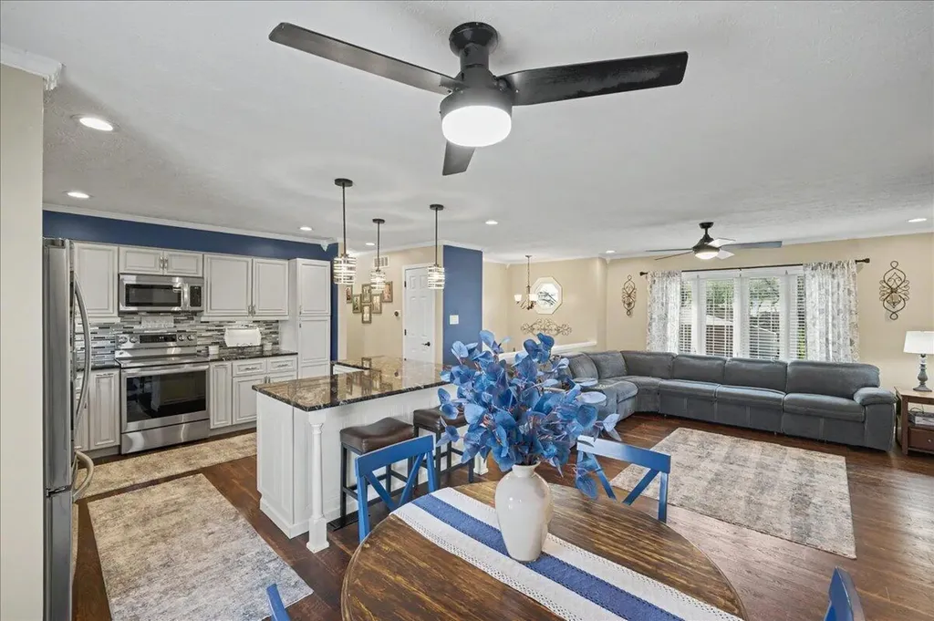 228 Holiday Road Winchester KY 40391