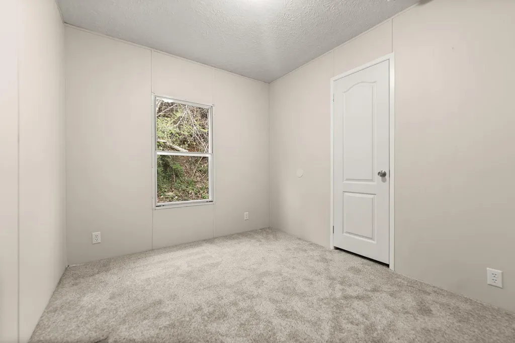 183 Pine Branch Road Harlan KY 40831
