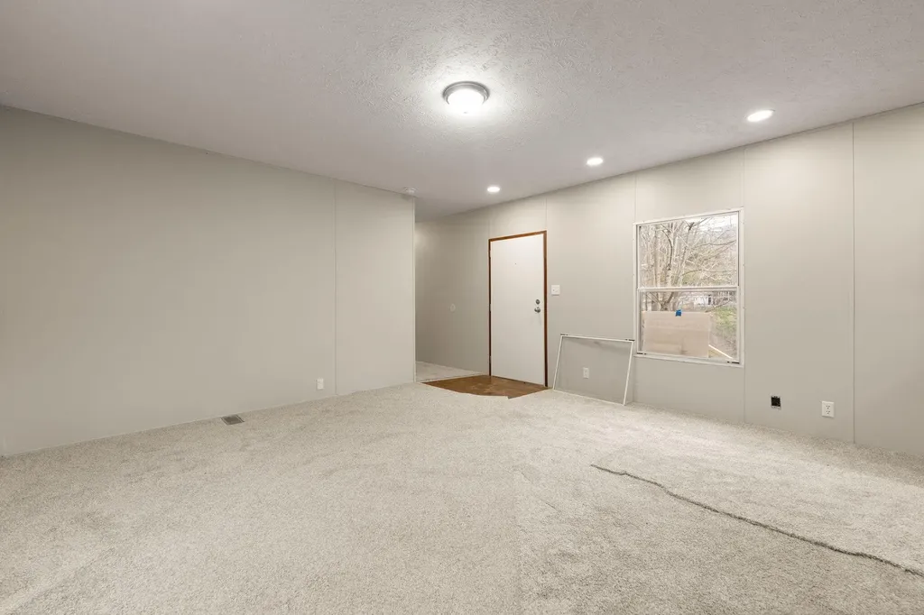 183 Pine Branch Road Harlan KY 40831