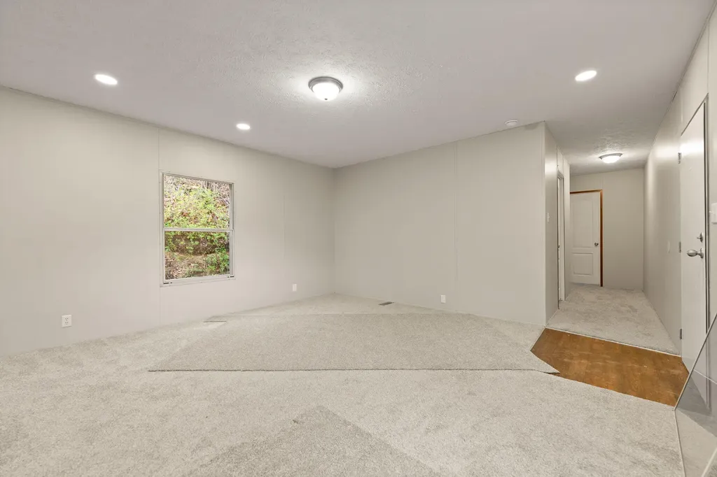 183 Pine Branch Road Harlan KY 40831