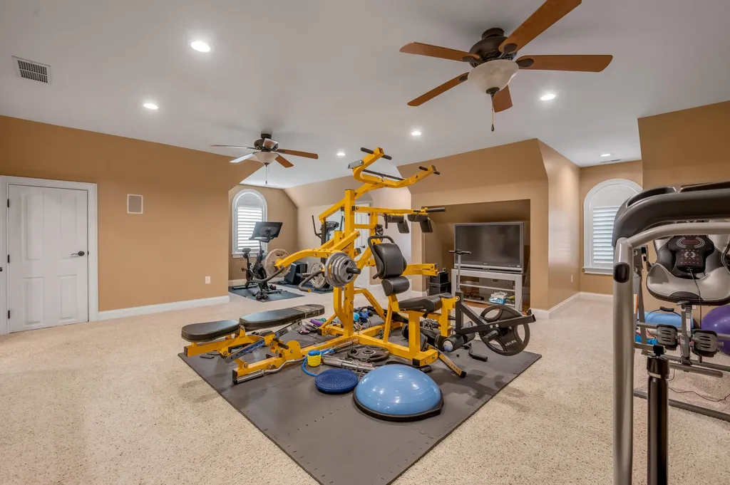 315 Whispering Brook Drive Nicholasville KY 40356