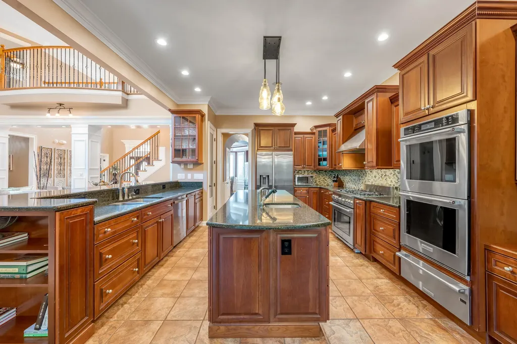 315 Whispering Brook Drive Nicholasville KY 40356