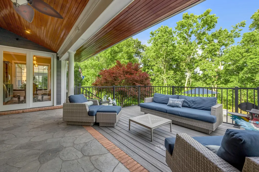 315 Whispering Brook Drive Nicholasville KY 40356