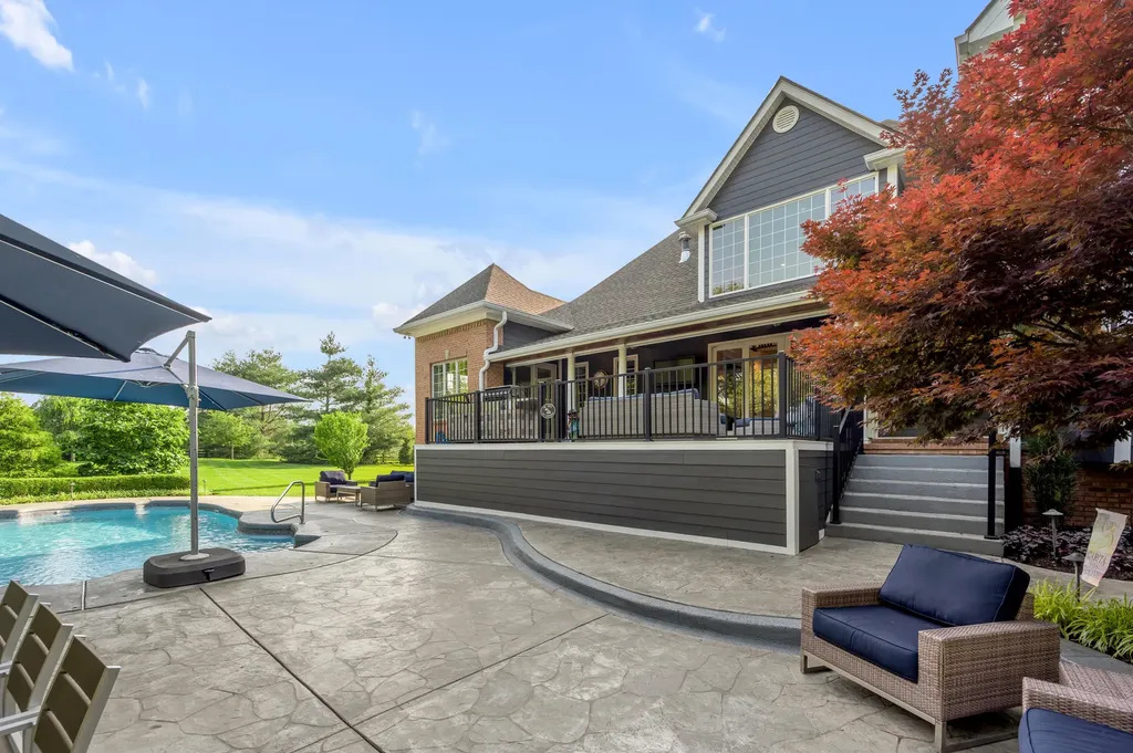 315 Whispering Brook Drive Nicholasville KY 40356