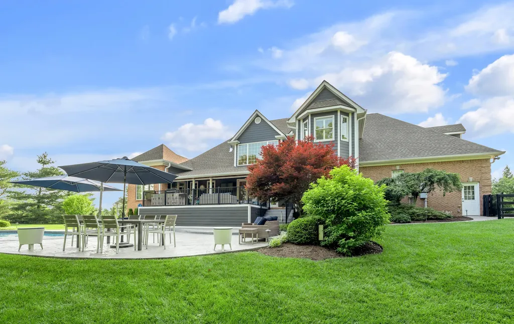 315 Whispering Brook Drive Nicholasville KY 40356