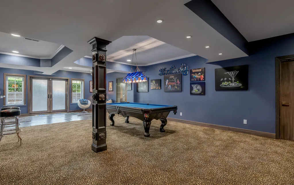 315 Whispering Brook Drive Nicholasville KY 40356