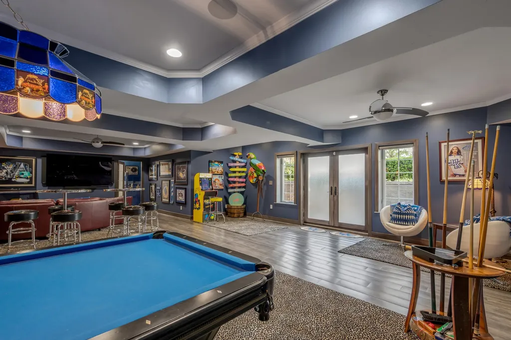 315 Whispering Brook Drive Nicholasville KY 40356