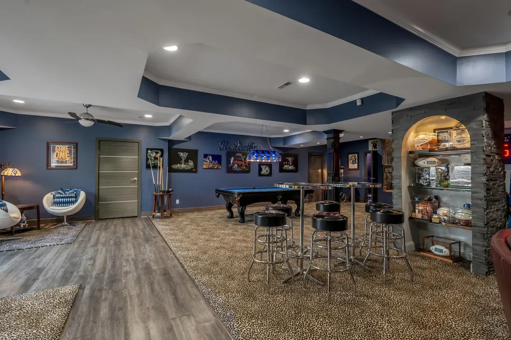 315 Whispering Brook Drive Nicholasville KY 40356