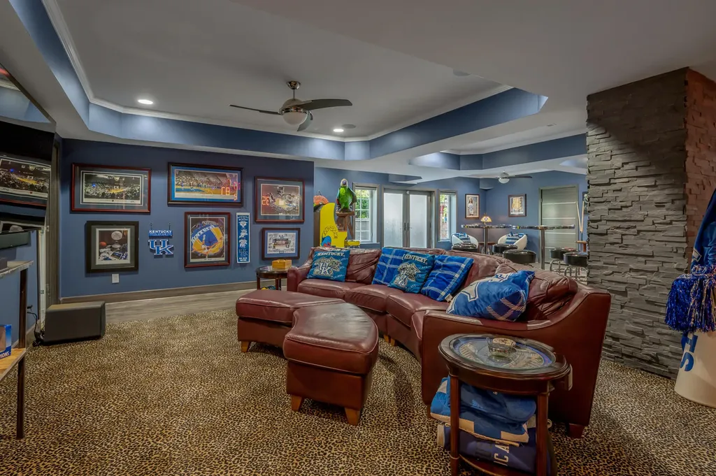 315 Whispering Brook Drive Nicholasville KY 40356