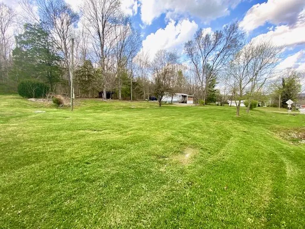 232 State Highway 1258 Monticello KY 42633