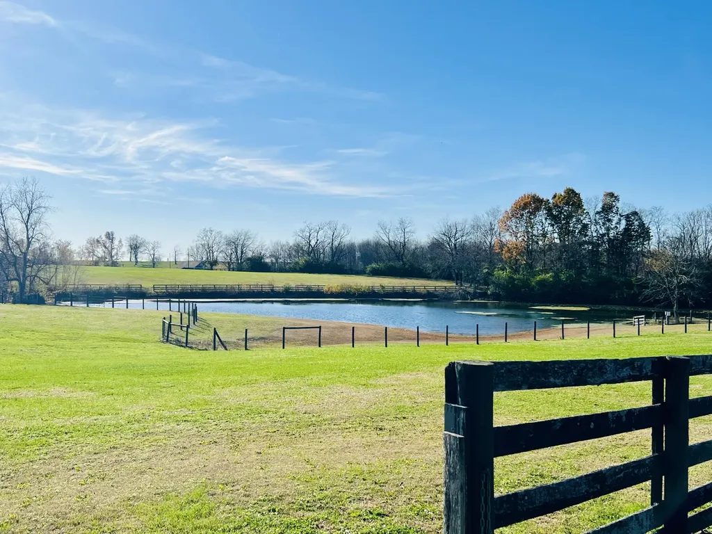 1830 Jacks Creek Pike Lexington KY 40515