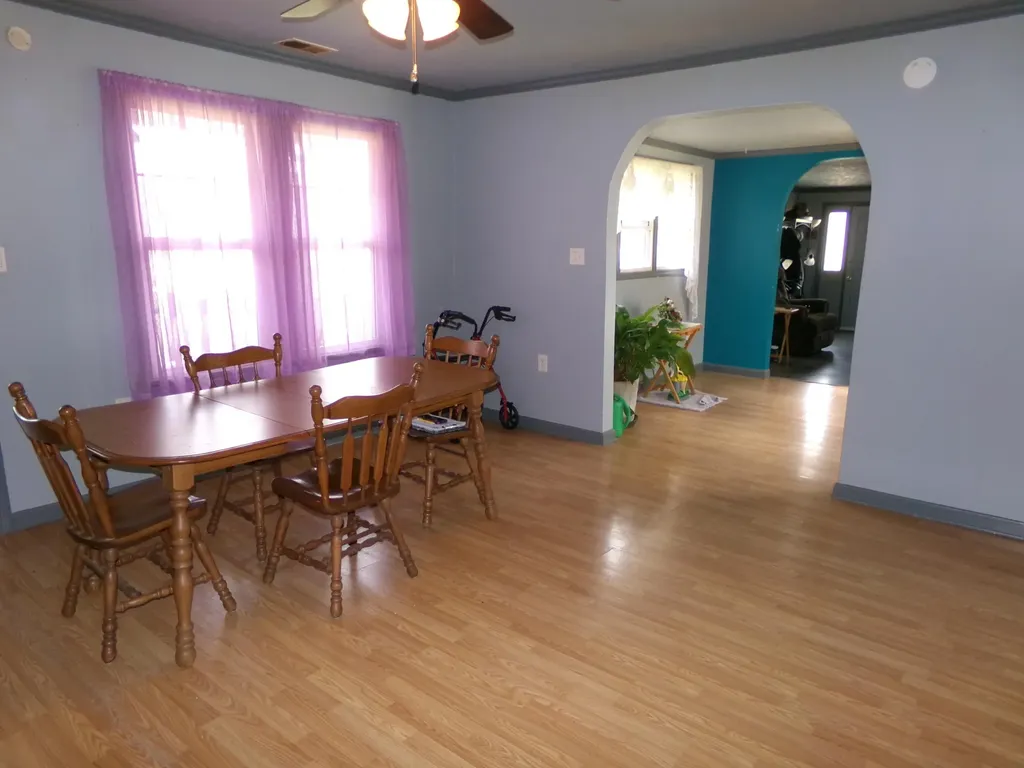 9478 Spencer Pike Mt Sterling KY 40353