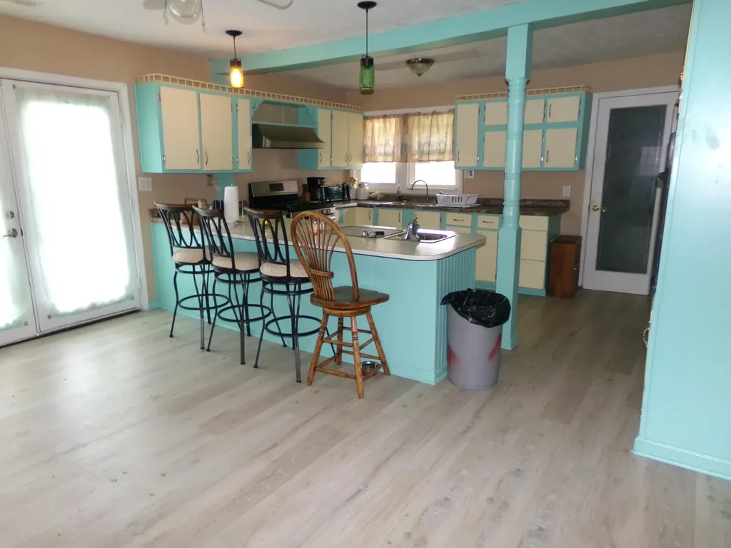 9478 Spencer Pike Mt Sterling KY 40353