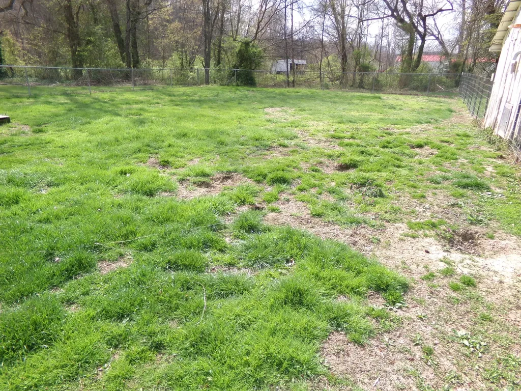 9478 Spencer Pike Mt Sterling KY 40353