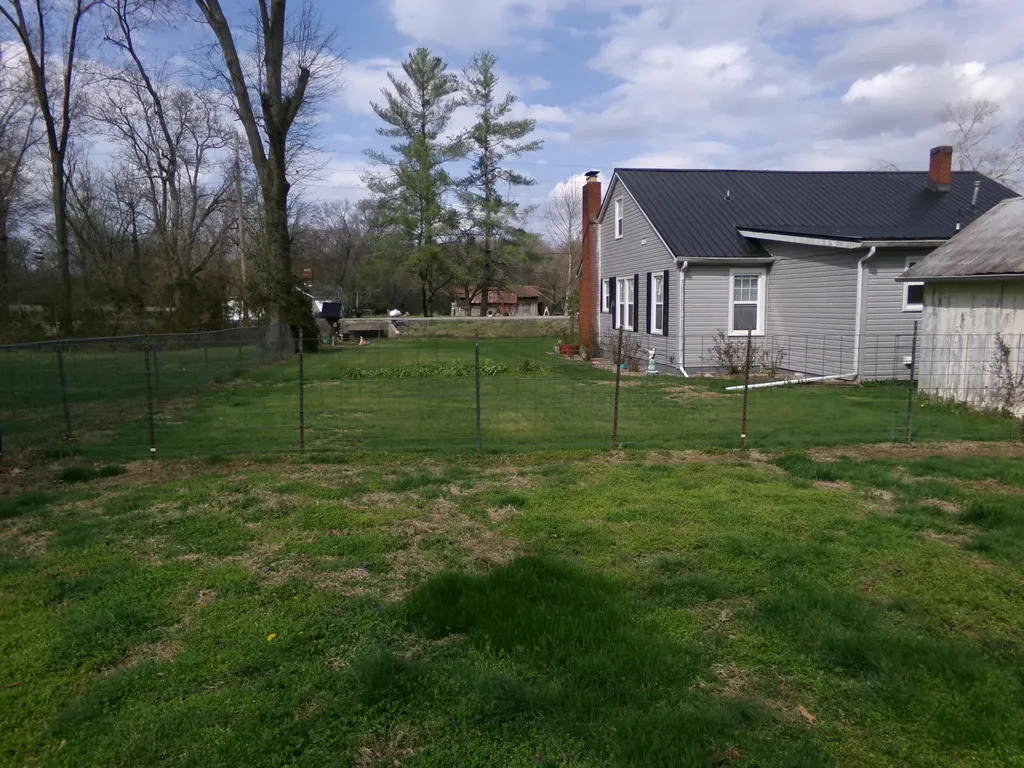 9478 Spencer Pike Mt Sterling KY 40353