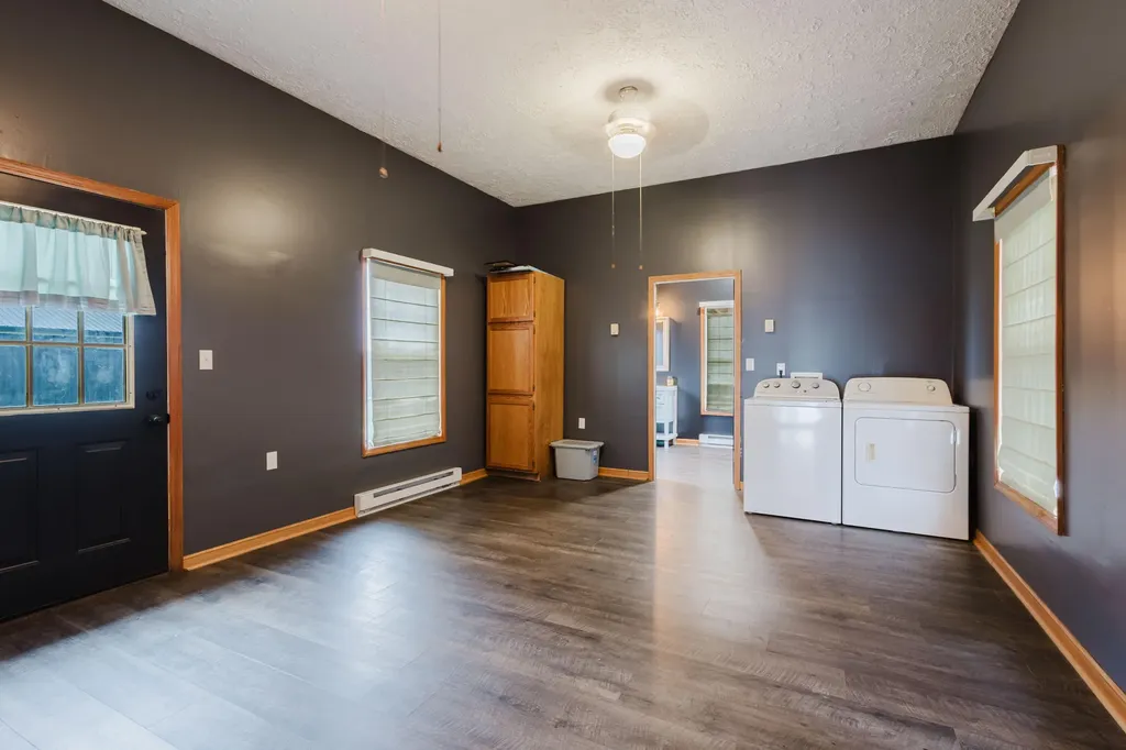 165 John Jones Road Salvisa KY 40372