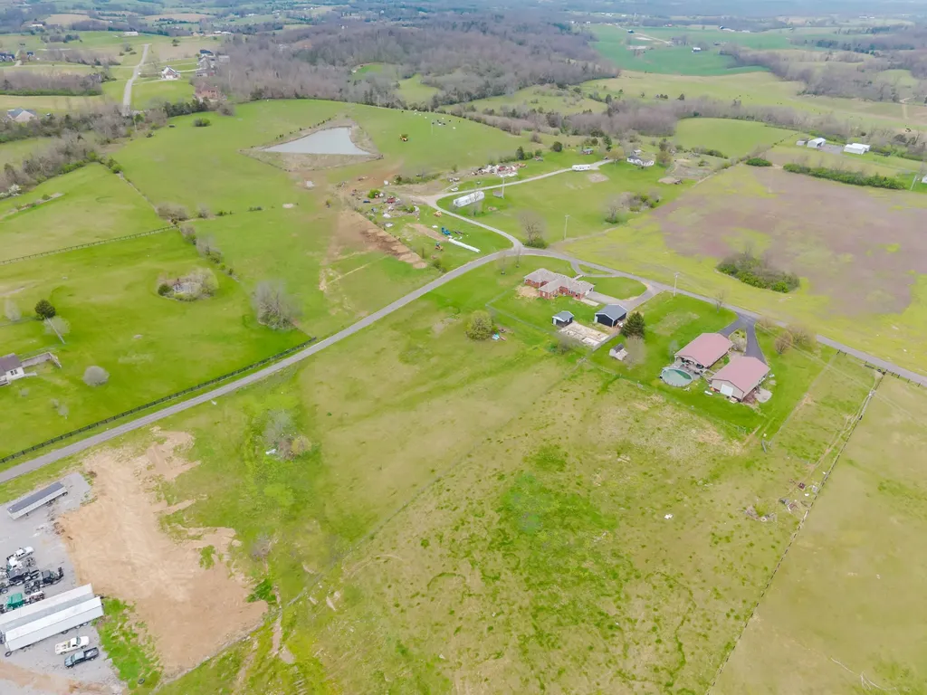 165 John Jones Road Salvisa KY 40372