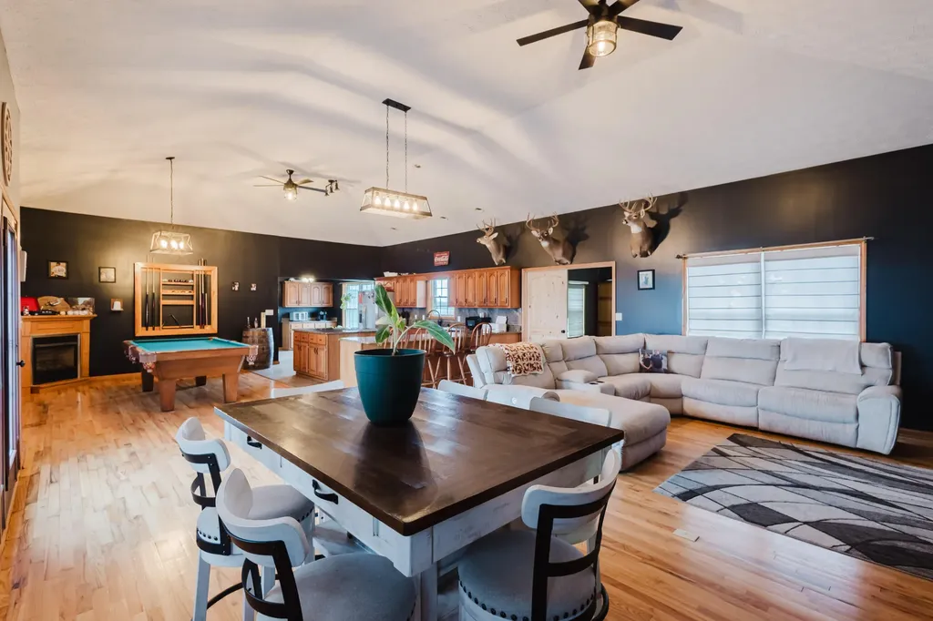 165 John Jones Road Salvisa KY 40372