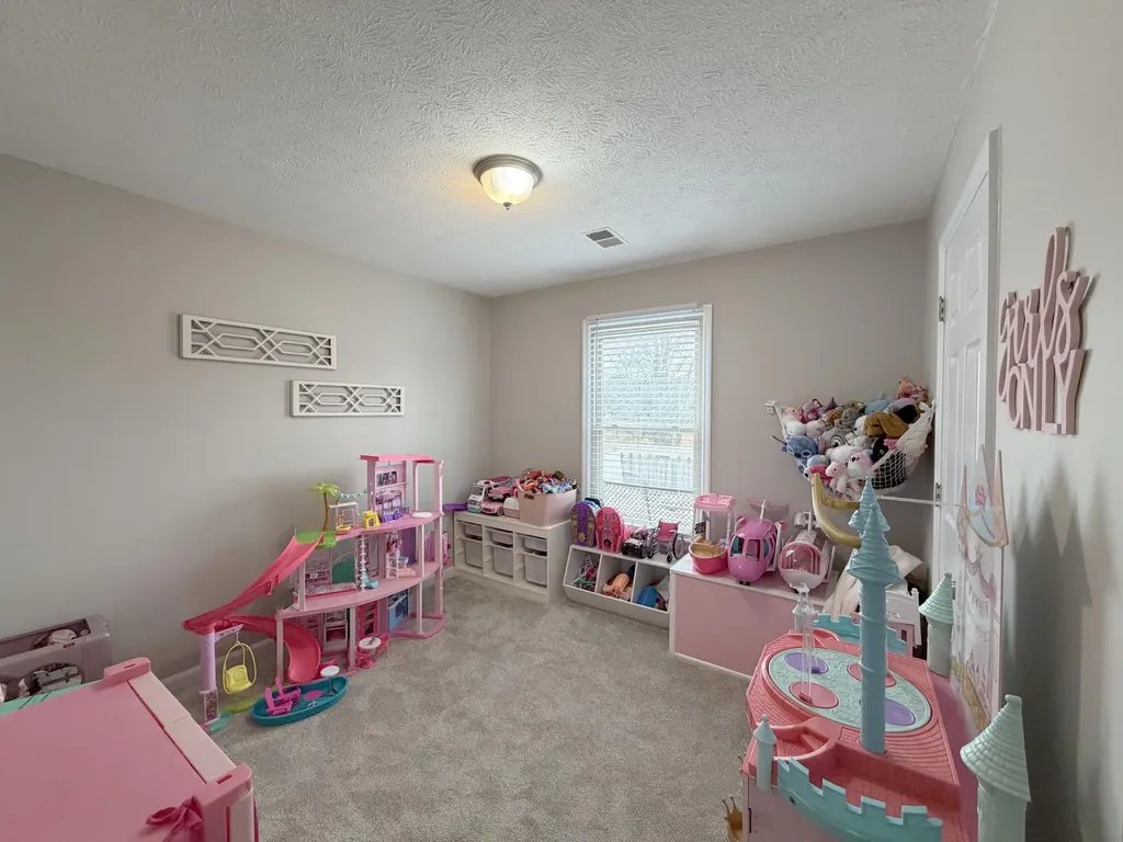 612 Attingham Court Lexington KY 40517