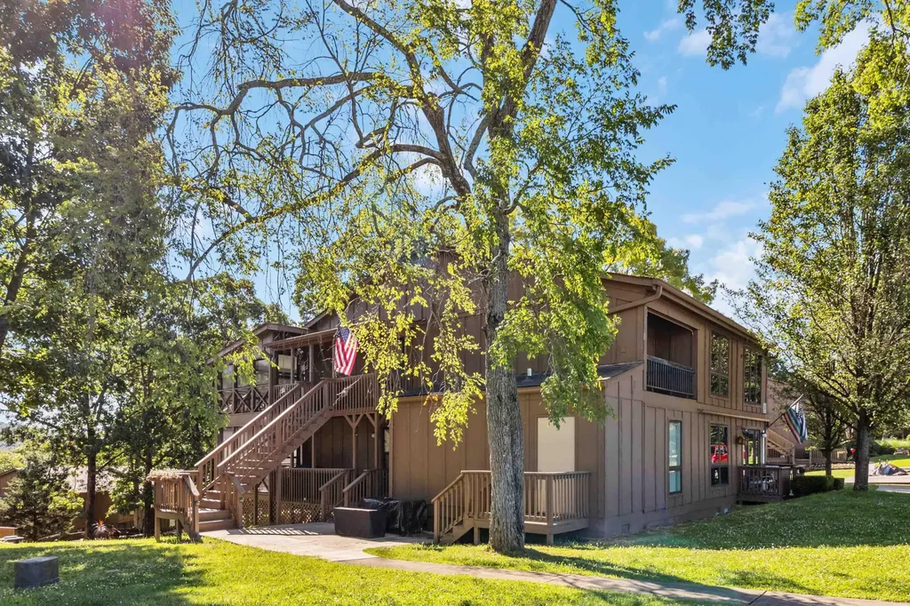 7-2 Woodson Bend Resort Bronston KY 42518