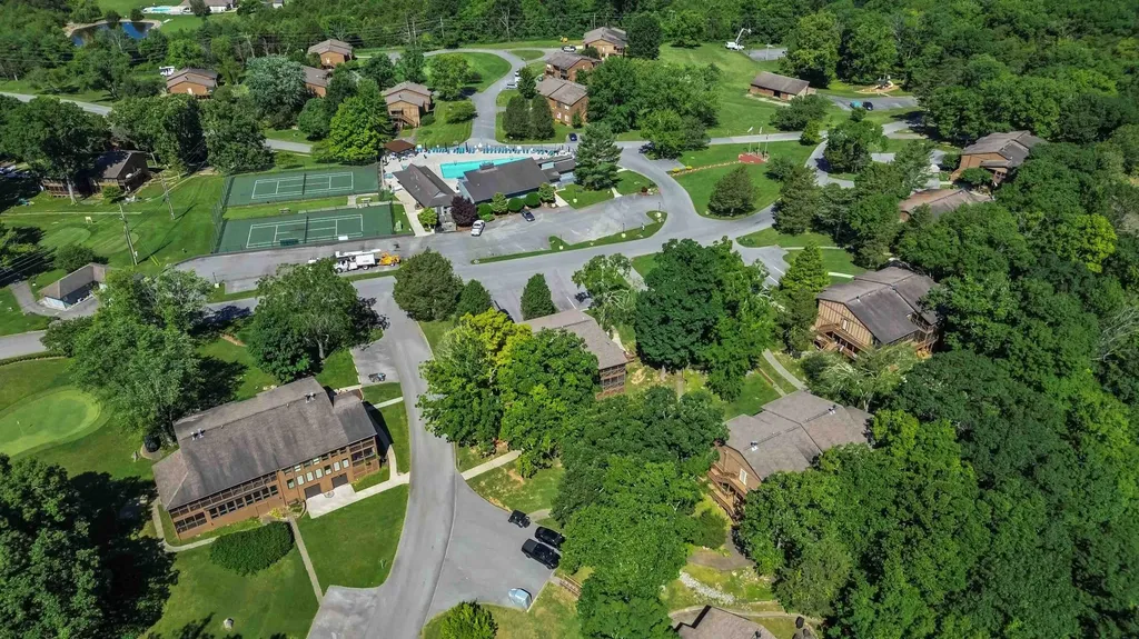 7-2 Woodson Bend Resort Bronston KY 42518