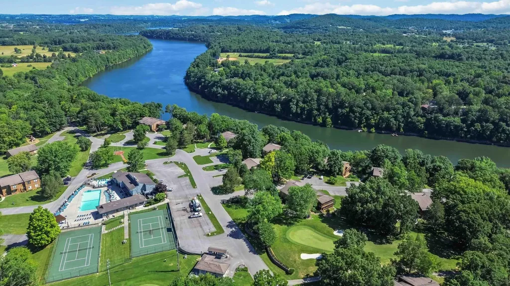 7-2 Woodson Bend Resort Bronston KY 42518