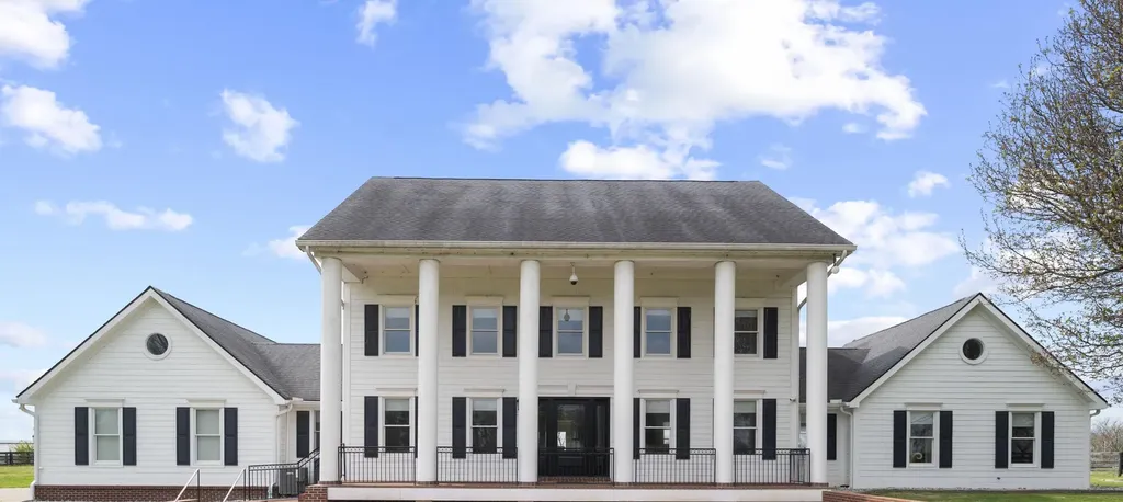 3600 Briar Hill Road Lexington KY 40516