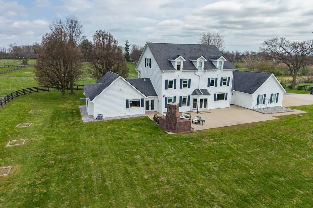 3600 Briar Hill Road Lexington KY 40516
