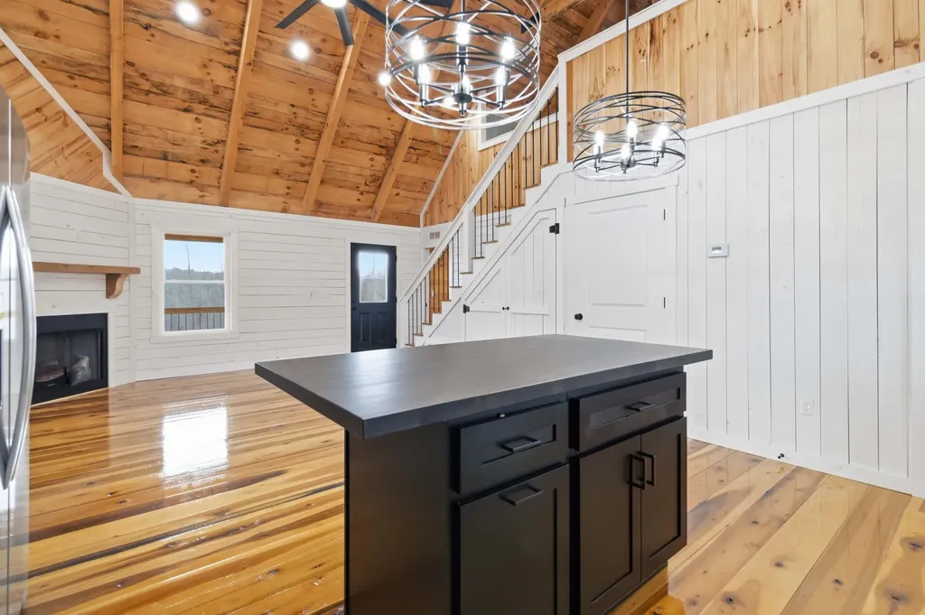 360 Pumpkin Creek Circle Jamestown KY 42629