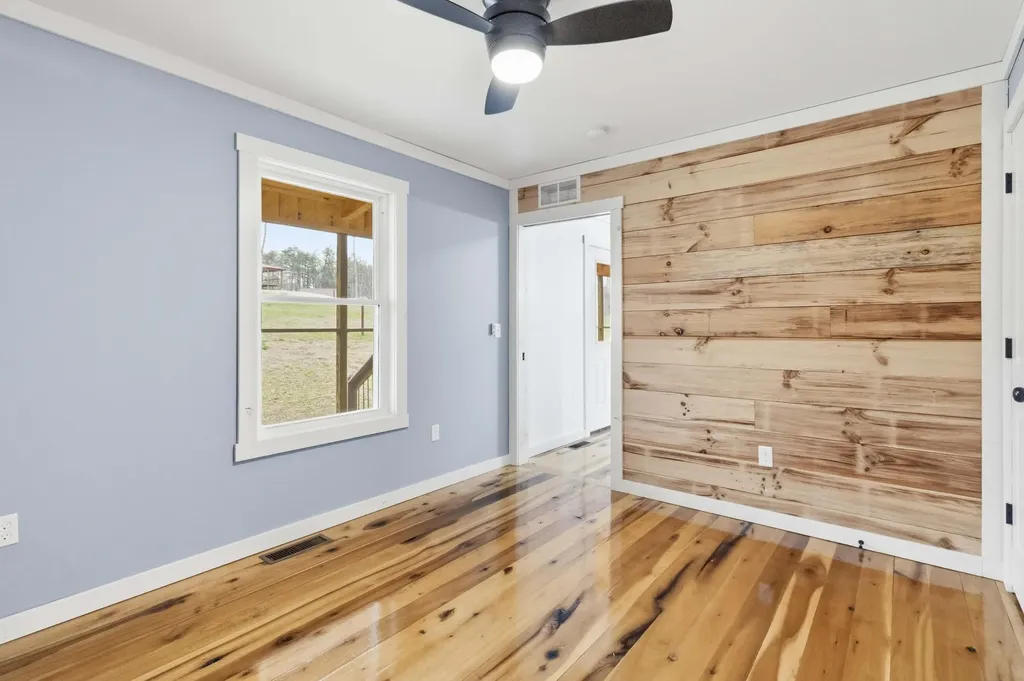 360 Pumpkin Creek Circle Jamestown KY 42629