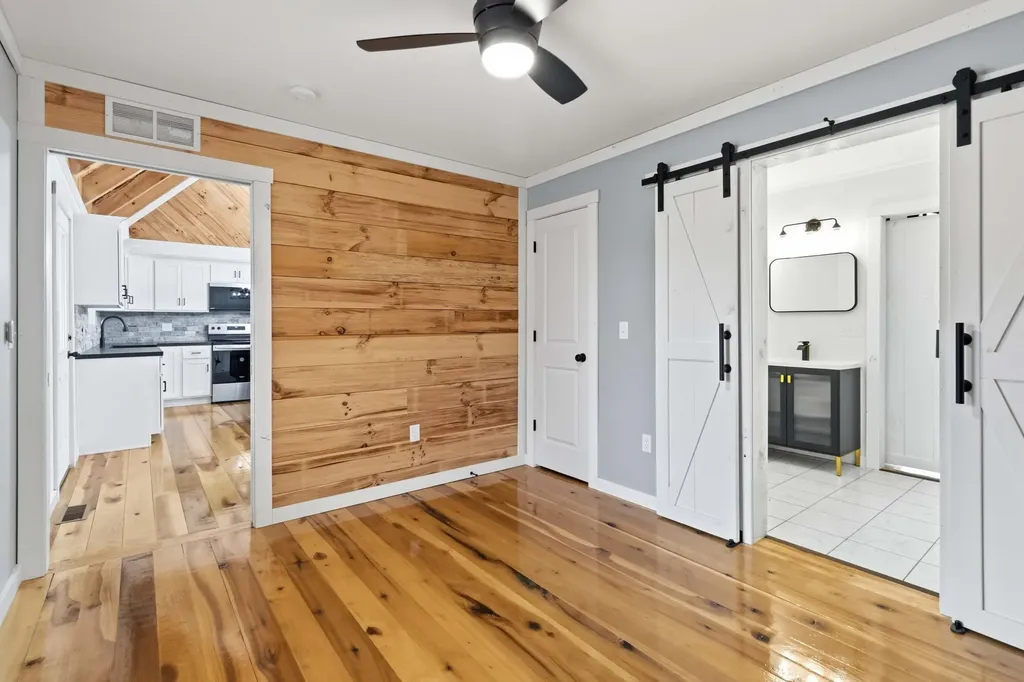 360 Pumpkin Creek Circle Jamestown KY 42629