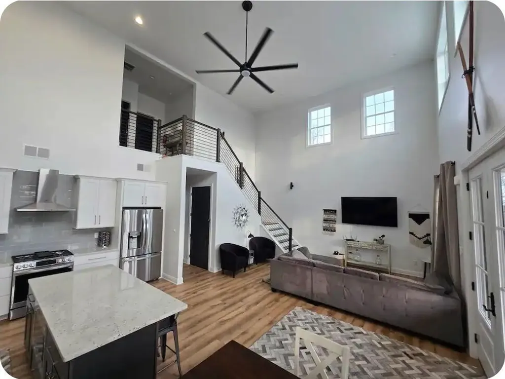 180 Peach Tree Lane Russell Springs KY 42642