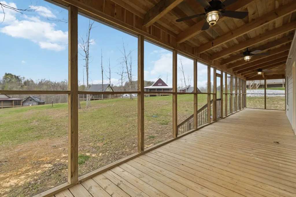 234 Pumpkin Creek Circle Jamestown KY 42629