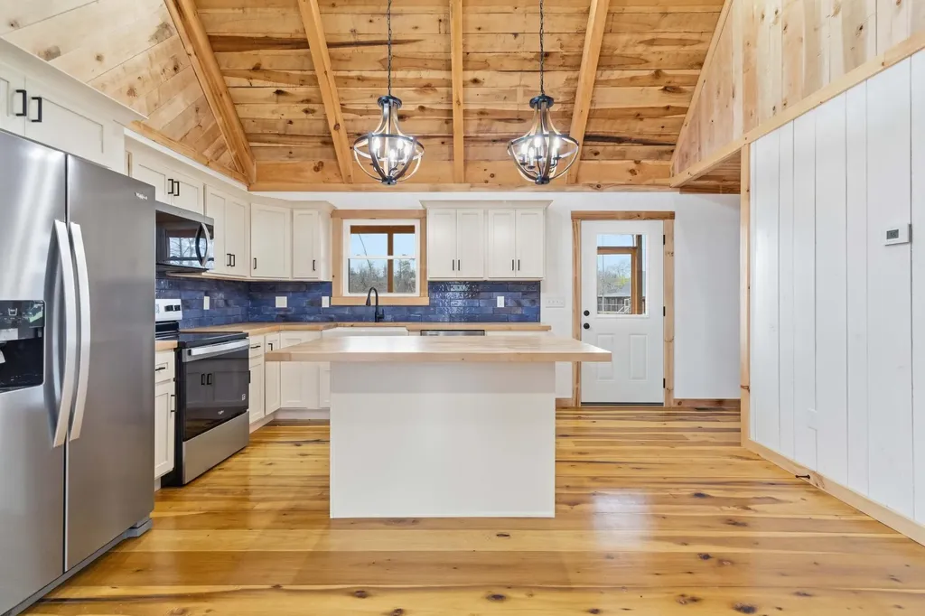 234 Pumpkin Creek Circle Jamestown KY 42629