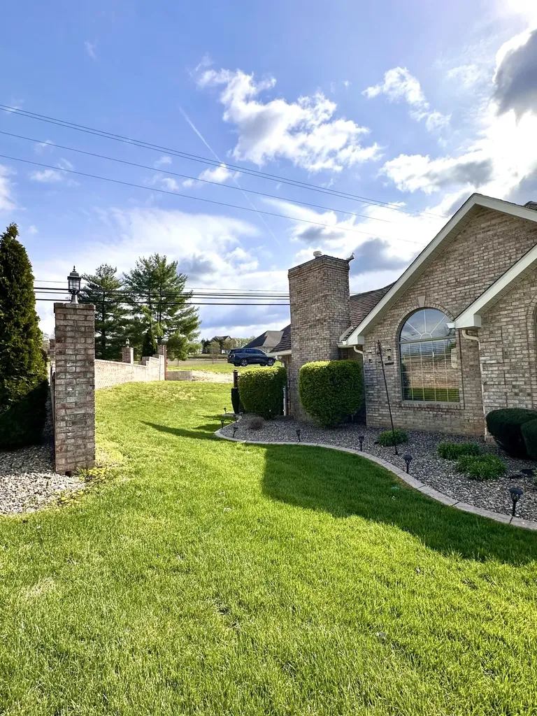 101 Village Drive Morehead KY 40351