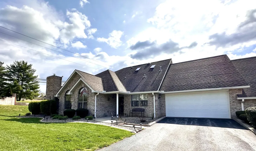 101 Village Drive Morehead KY 40351