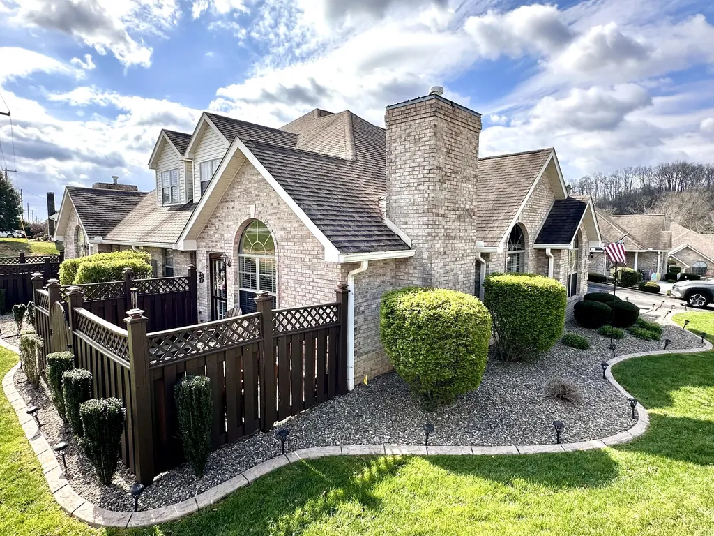 101 Village Drive Morehead KY 40351