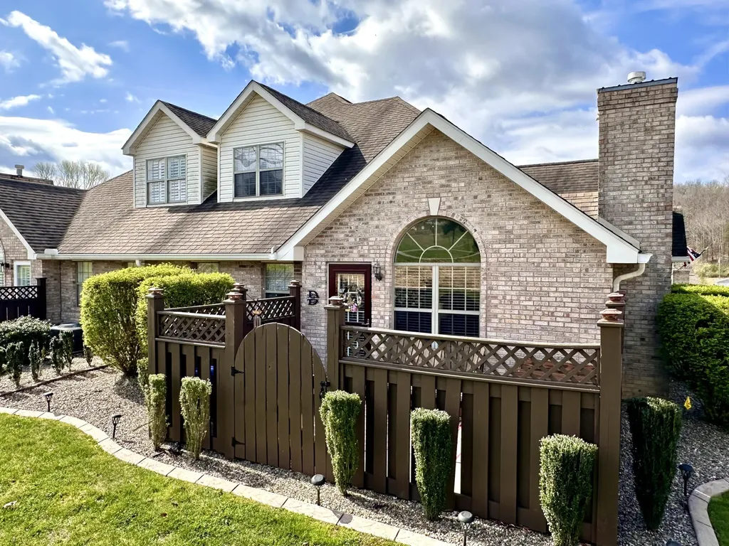 101 Village Drive Morehead KY 40351