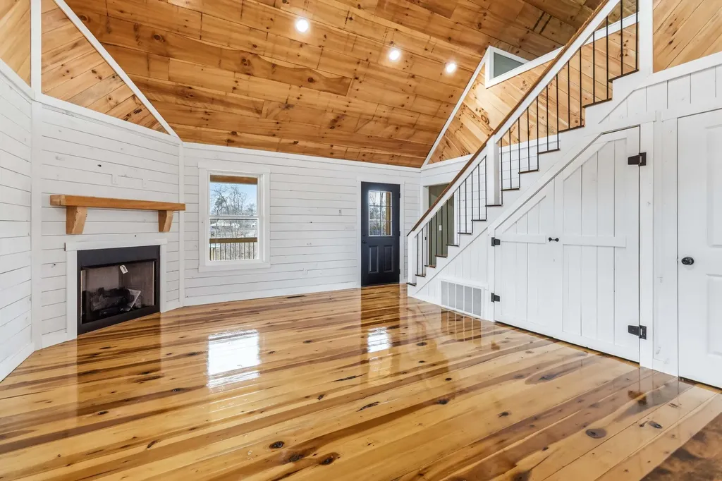 456 Pumpkin Creek Circle Jamestown KY 42629