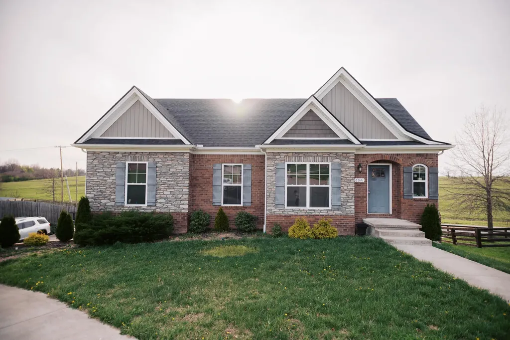 6041 Winning Colors Richmond KY 40475