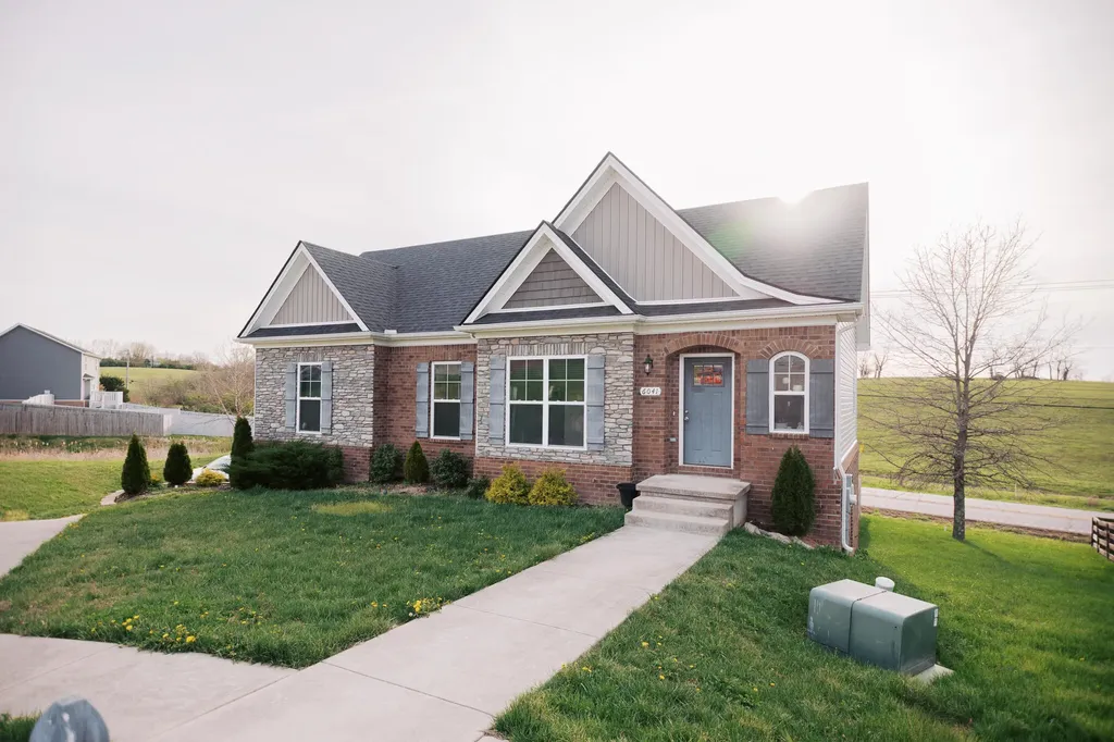 6041 Winning Colors Richmond KY 40475