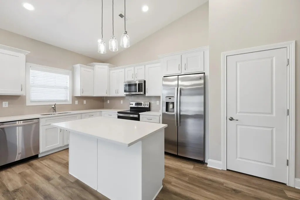 112 Stone Ridge Drive Frankfort KY 40601