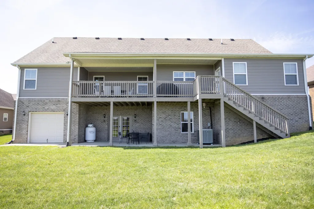 556 Earlymeade Drive Winchester KY 40391