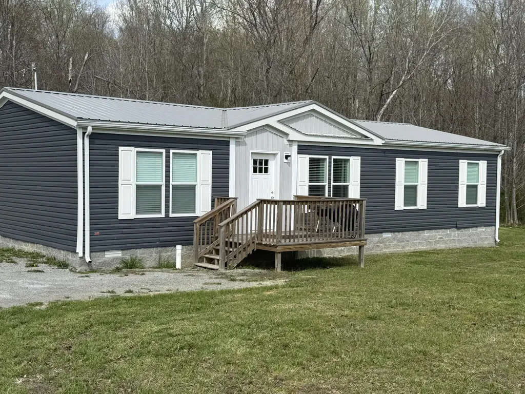 98 Brooks Lane Russell Springs KY 42642