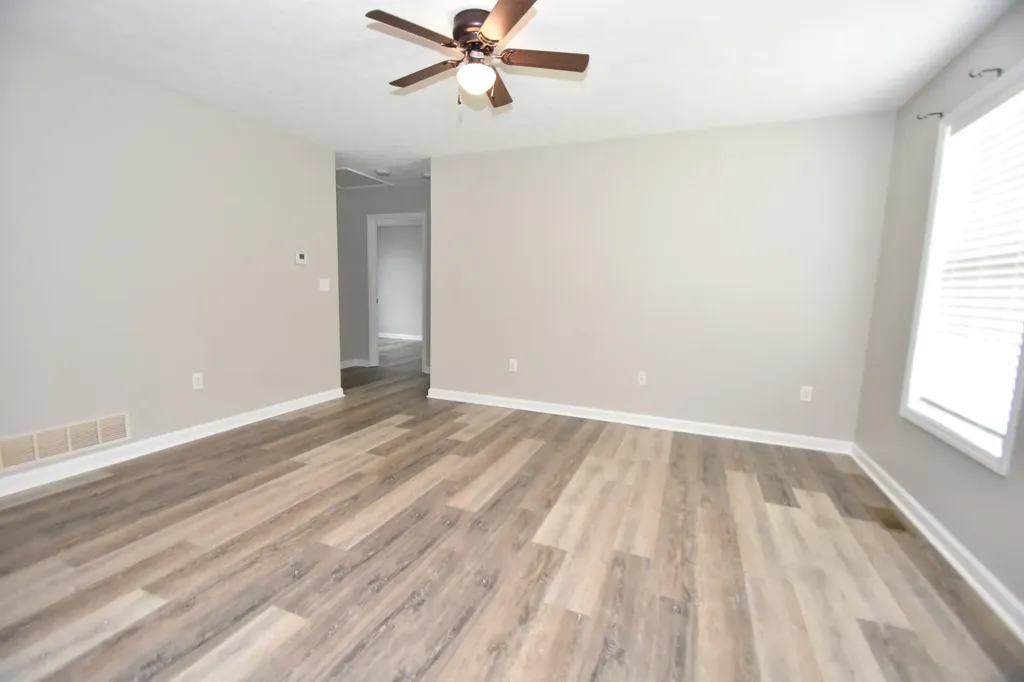 1229 E Irvine Street Richmond KY 40475
