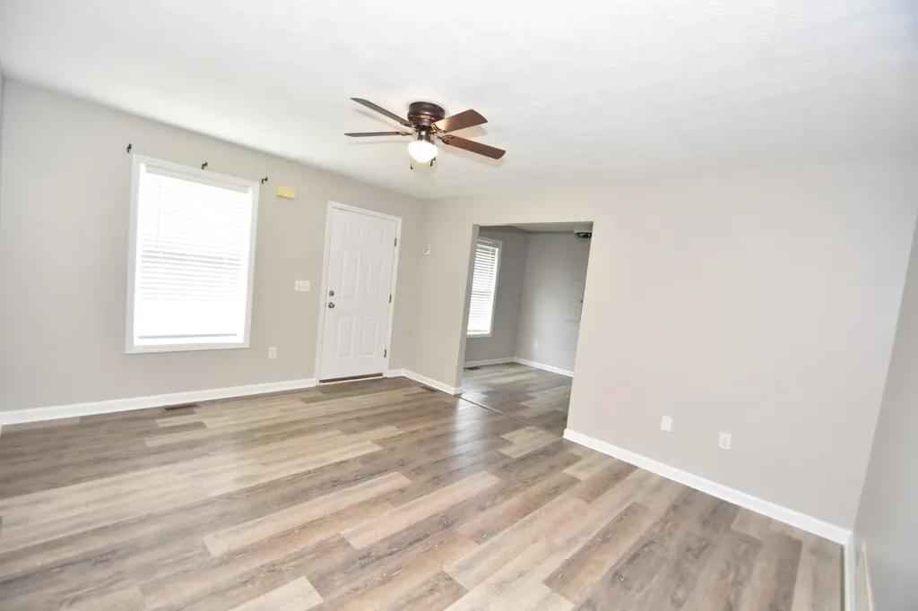 1229 E Irvine Street Richmond KY 40475