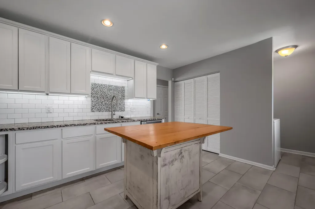 3339 Sutherland Drive Lexington KY 40517
