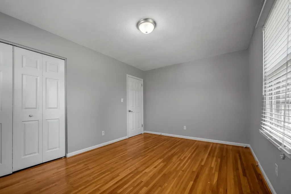 3339 Sutherland Drive Lexington KY 40517
